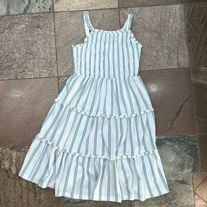 EUC Zara smocked dress size 11-12 years